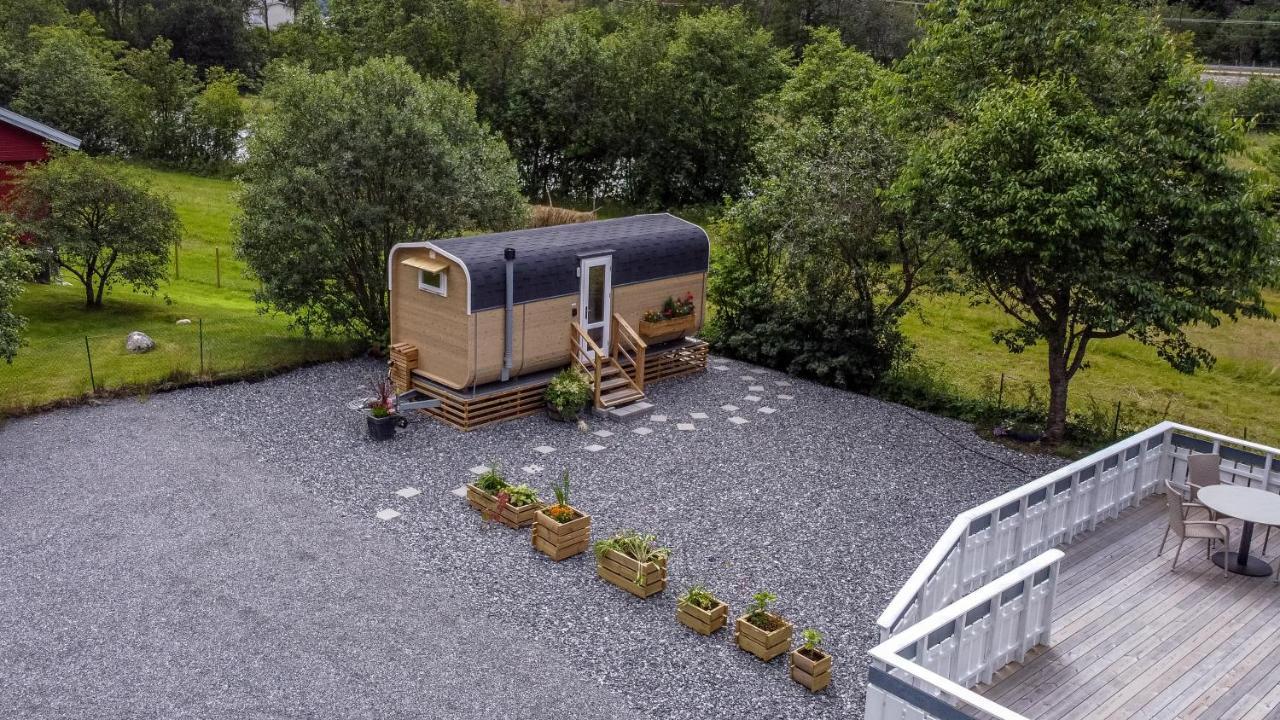 Вілла Tiny House With Terrace Флом Екстер'єр фото